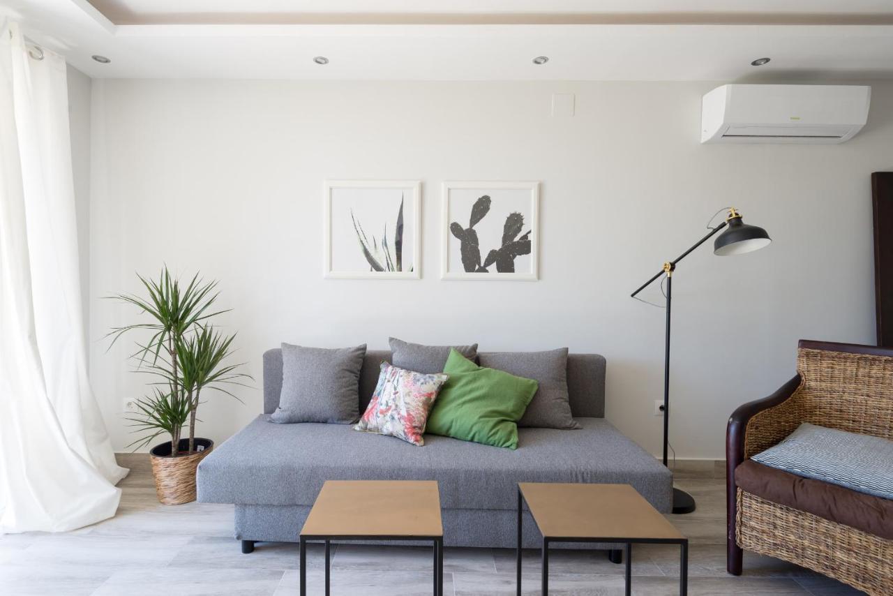 Malagasuite House Pool 푸엔히롤라 외부 사진