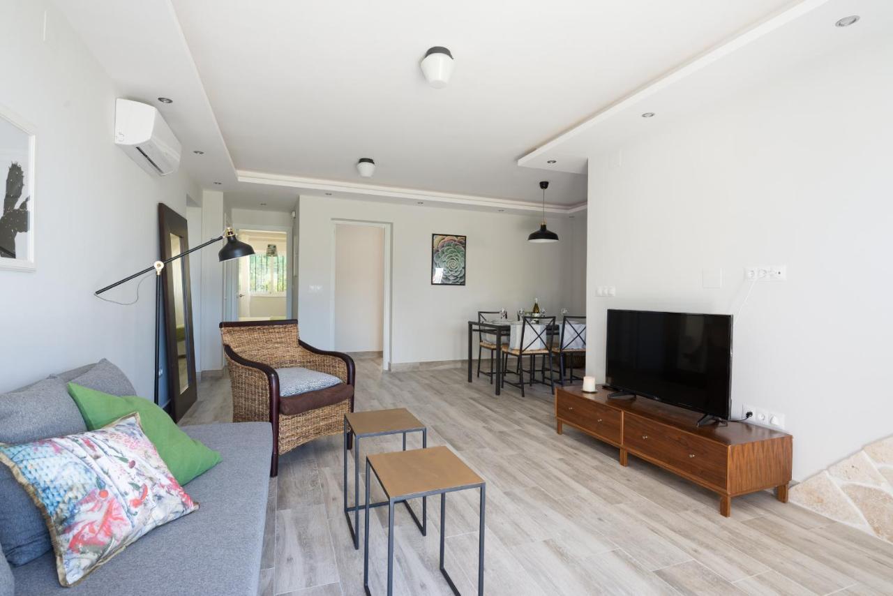 Malagasuite House Pool 푸엔히롤라 외부 사진